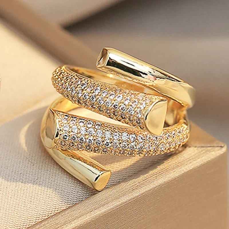 New Luxury Trendy Gold Color Rings for Women Wedding Party Fashion Accessories Hyperbole Shape Female Finger-ring Jewelry